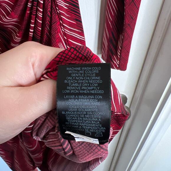 NORMA KAMALI Jersey Long-Sleeve Wrap Dress Red Scratch Stripe Liquid Knit Large - Picture 7 of 7